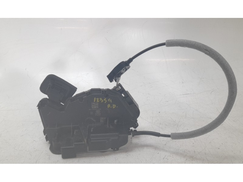 Recambio de cerradura puerta delantera derecha para skoda enyaq iv suv (5az) 80x 4x4 referencia OEM IAM 5TB837016D B6E5TB837016E