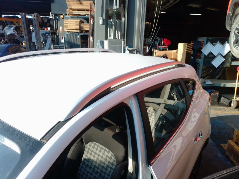Recambio de barras techo para mg zs suv (azs1) 1.5 vti referencia OEM IAM   