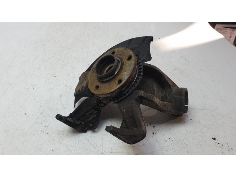 Recambio de mangueta delantera derecha para volkswagen golf iv (1j1) 1.9 tdi (2000-2008) 101cv 74kw 3p referencia OEM IAM 1J0407