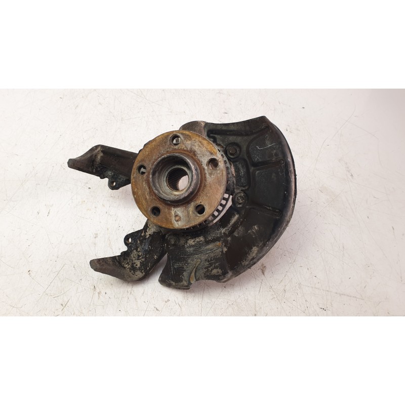 Recambio de mangueta delantera izquierda para volkswagen golf iv (1j1) 1.9 tdi (2000-2008) 101cv 74kw 3p referencia OEM IAM 1J04