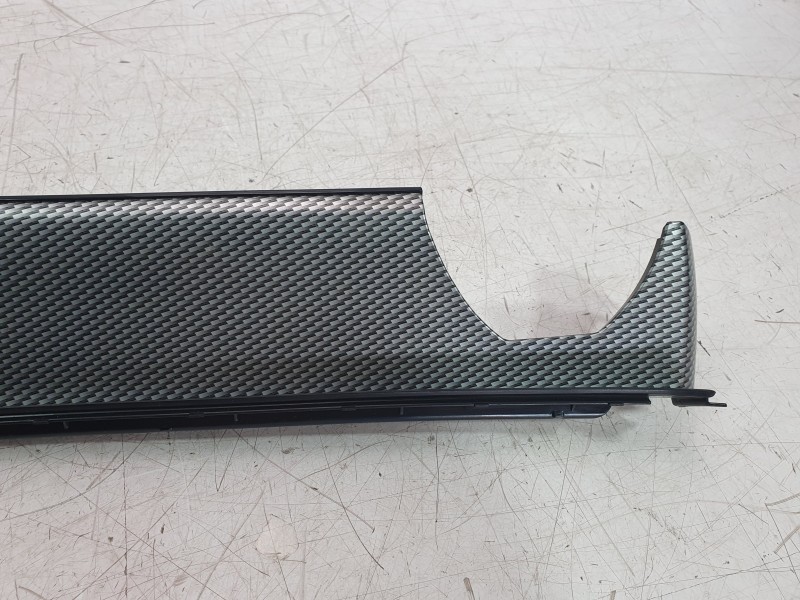 Recambio de moldura para mercedes-benz clase a berlina (bm 177) a 200 d (117.112) referencia OEM IAM A1776808900  