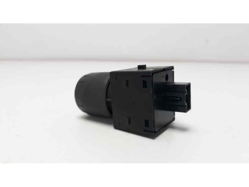 Recambio de interruptor para ssangyong kyron 2.0 referencia OEM IAM   