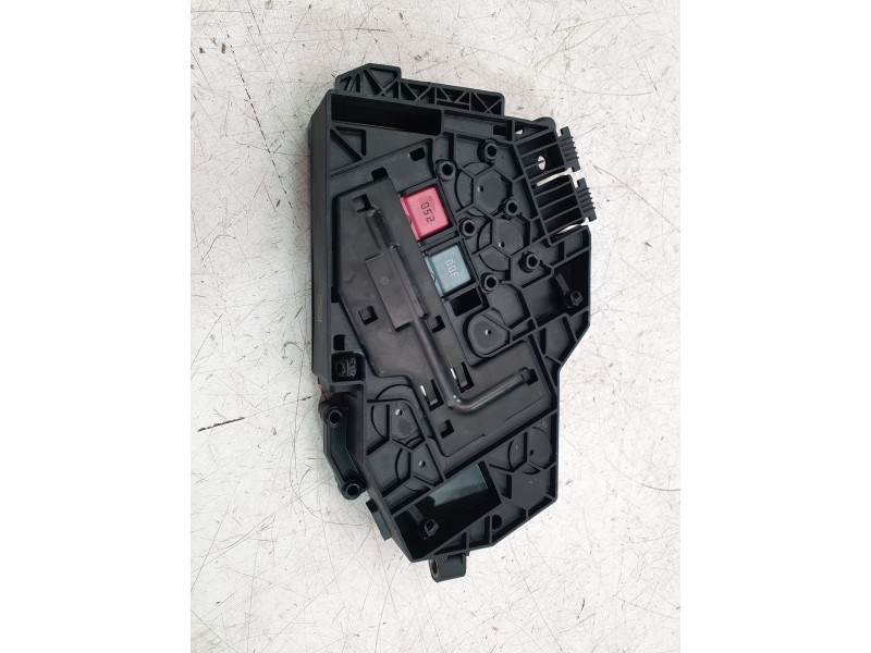 Recambio de caja reles / fusibles para mercedes-benz clase a berlina (bm 177) a 200 d (117.112) referencia OEM IAM A1775404107  