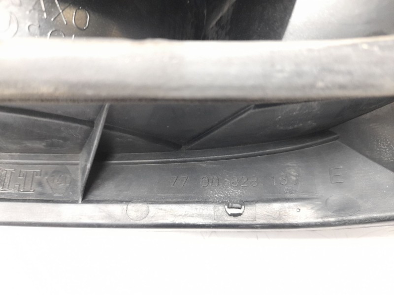 Recambio de piloto trasero izquierdo para renault megane i (ba0/1_) 1.6 e (ba0f, ba0s) referencia OEM IAM 7700828137  103F191517
