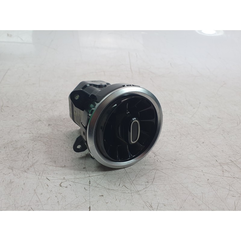 Recambio de aireador central izquierdo para mercedes-benz clase a berlina (bm 177) a 200 d (117.112) referencia OEM IAM A1778306