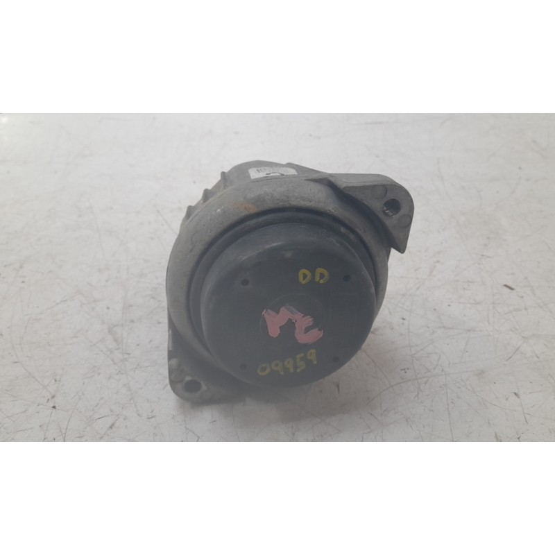Recambio de soporte motor derecho para bmw z4 roadster (e89) sdrive 23i referencia OEM IAM 6768852  