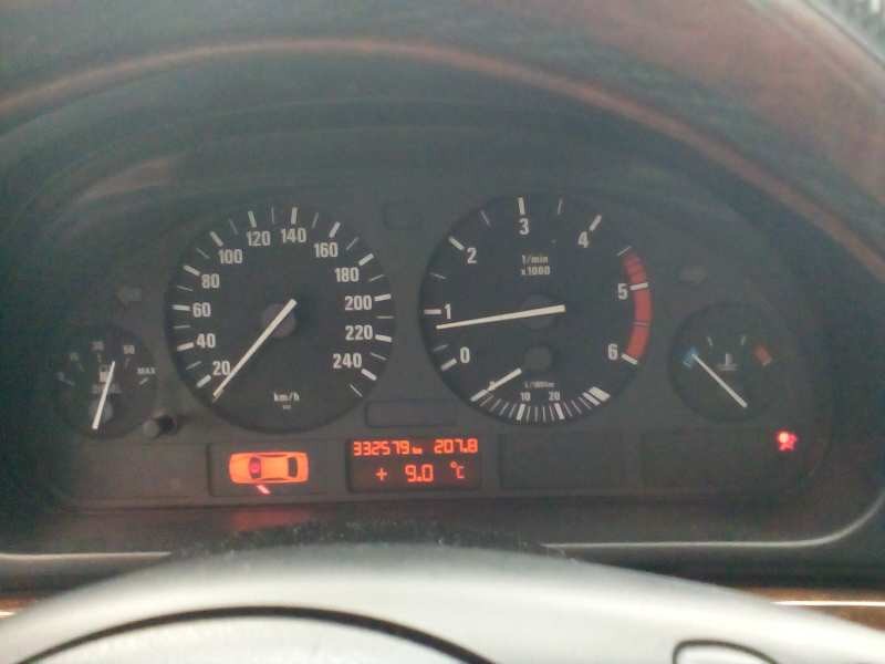 bmw serie 5 berlina (e39) del año 2001