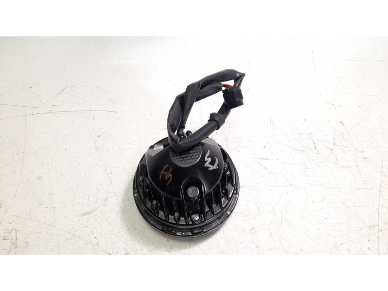 Recambio de faro delantero para triumph rocket 3 r referencia OEM IAM T2701273  