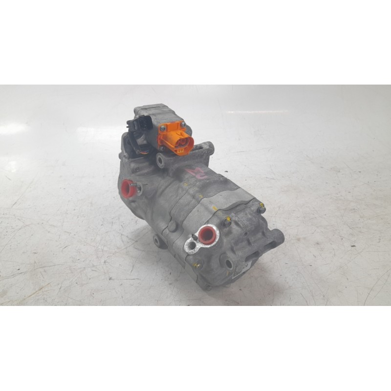 Recambio de compresor aire acondicionado para kia niro ii (sg2) 1.6 gdi hybrid referencia OEM IAM 97729AT000  320316G