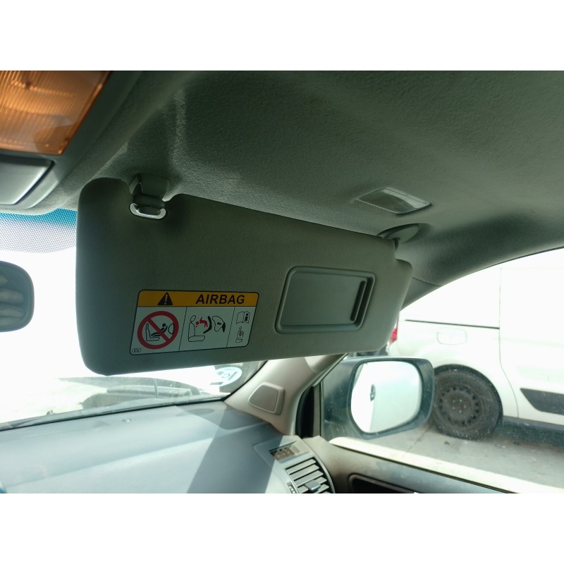 Recambio de parasol derecho para toyota land cruiser prado (_j15_) 2.8 d-4d (gdj155, gdj150) referencia OEM IAM   