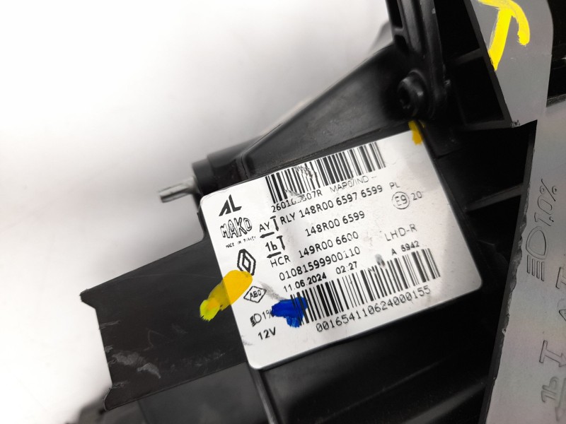 Recambio de faro derecho para renault clio v referencia OEM IAM 260103507R  