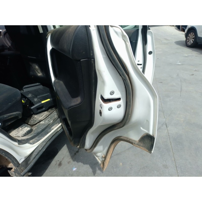 Recambio de cerradura puerta trasera derecha para toyota land cruiser prado (_j15_) 2.8 d-4d (gdj155, gdj150) referencia OEM IAM