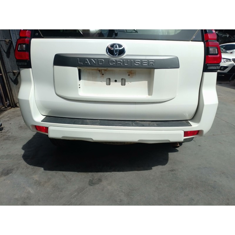 Recambio de paragolpes trasero para toyota land cruiser prado (_j15_) 2.8 d-4d (gdj155, gdj150) referencia OEM IAM   