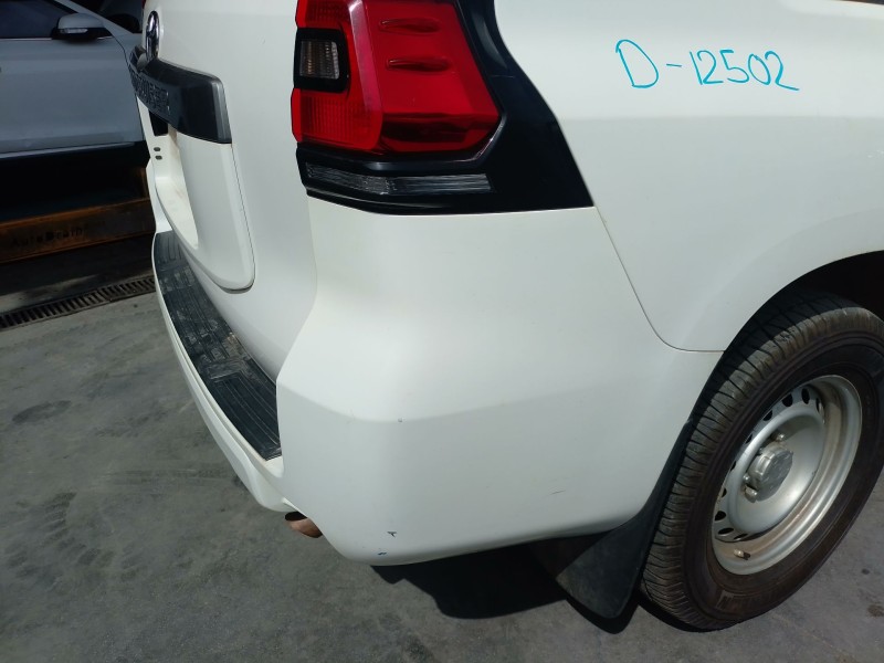 Recambio de paragolpes trasero para toyota land cruiser prado (_j15_) 2.8 d-4d (gdj155, gdj150) referencia OEM IAM   