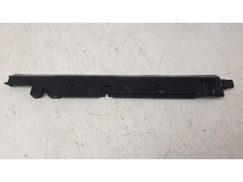 Recambio de moldura para bmw x4 (g02, f98) xdrive 30 i referencia OEM IAM 17118642756  