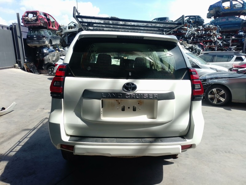 toyota land cruiser prado (_j15_) del año 2022