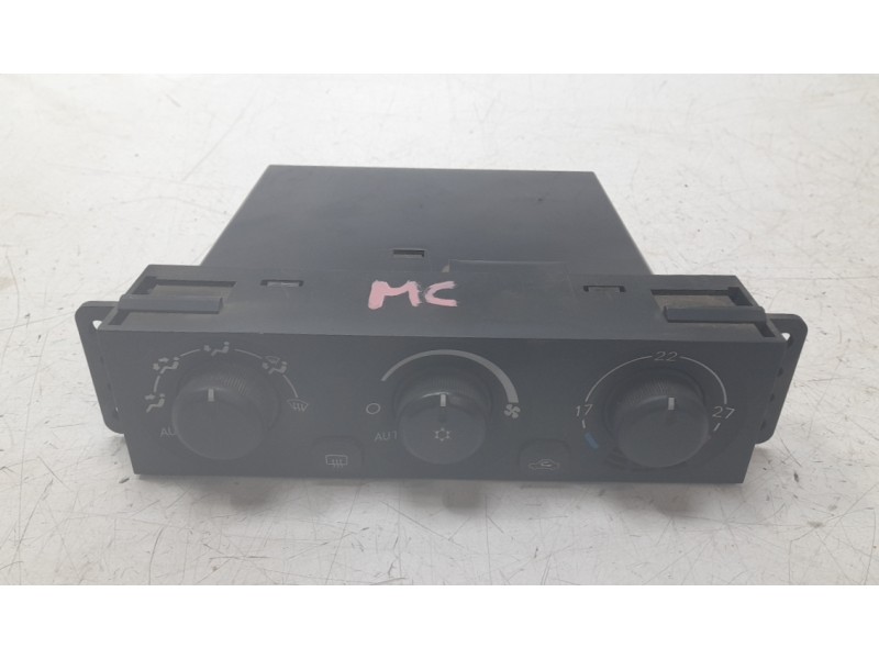 Recambio de mando climatizador para mitsubishi montero iii (v7_w, v6_w) 3.2 di-d (v68w, v78w) referencia OEM IAM MR958005  