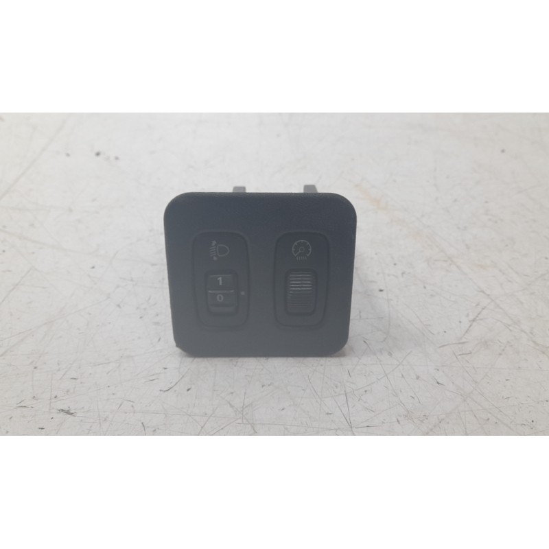Recambio de mando multifuncion para mitsubishi montero iii (v7_w, v6_w) 3.2 di-d (v68w, v78w) referencia OEM IAM MR402645  