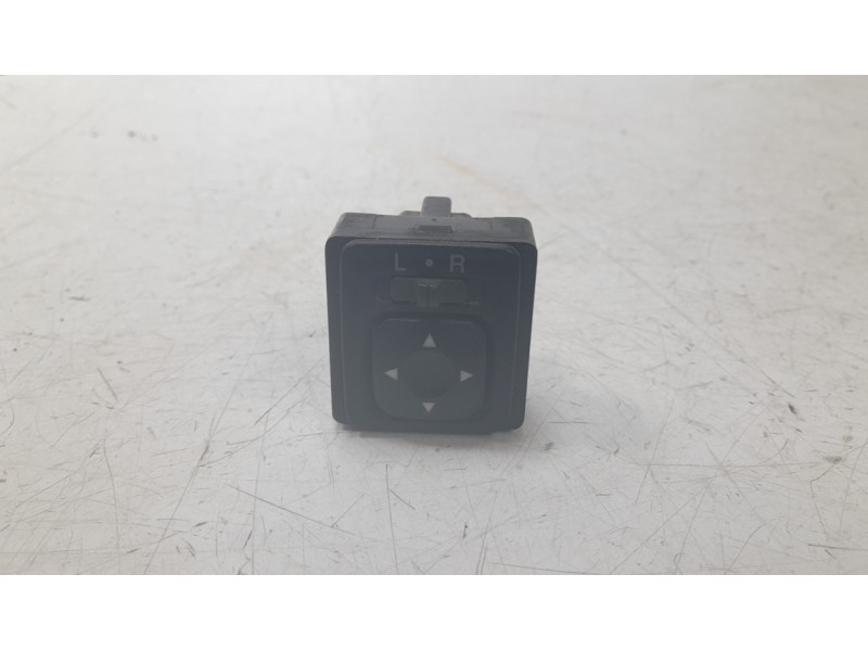 Recambio de mando retrovisor para mitsubishi montero iii (v7_w, v6_w) 3.2 di-d (v68w, v78w) referencia OEM IAM MR190956  