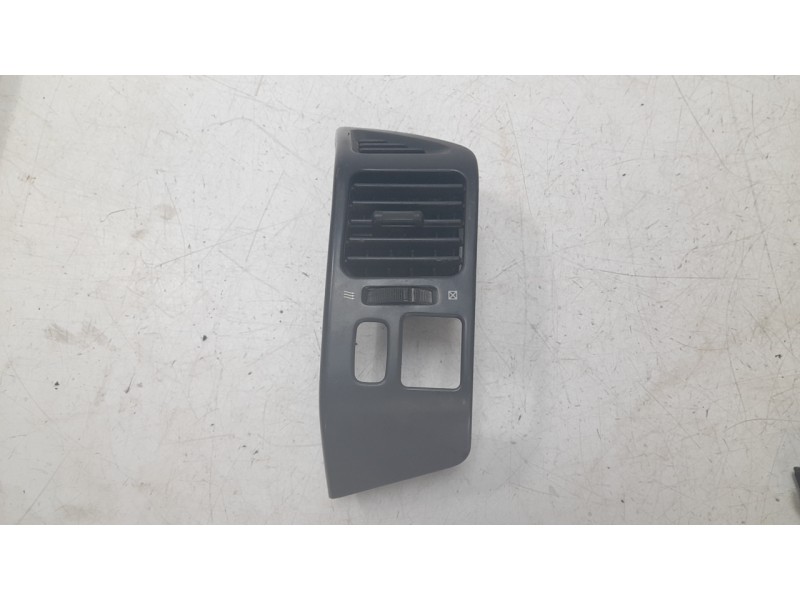 Recambio de rejilla aireadora para mitsubishi montero iii (v7_w, v6_w) 3.2 di-d (v68w, v78w) referencia OEM IAM MR40245102  