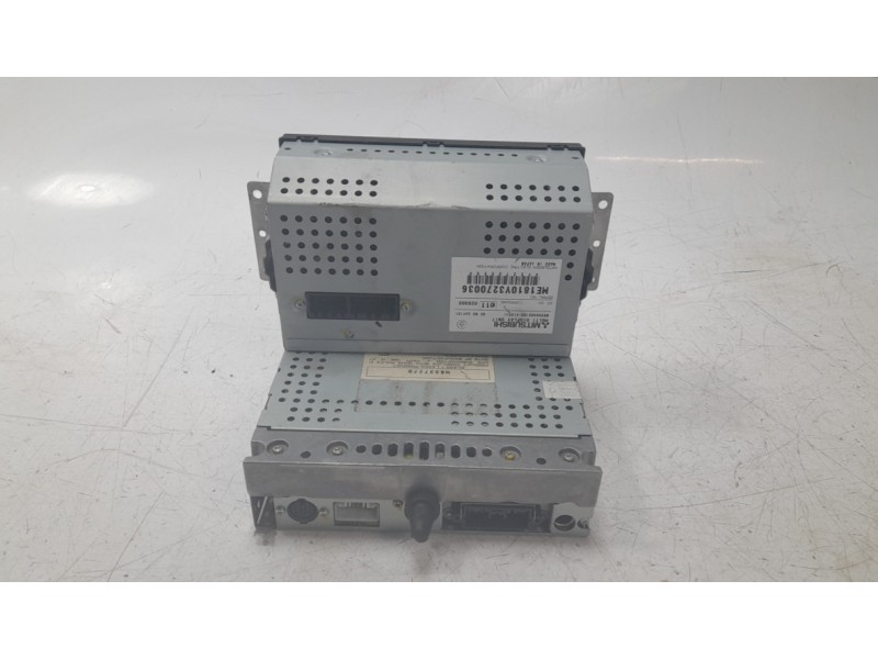 Recambio de sistema navegacion gps para mitsubishi montero iii (v7_w, v6_w) 3.2 di-d (v68w, v78w) referencia OEM IAM MR337279  