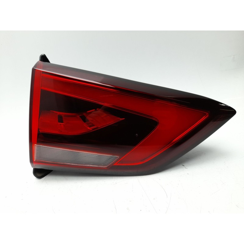 Recambio de piloto trasero izquierdo interior para mg zs suv (azs1) 1.5 vti referencia OEM IAM 10571683  