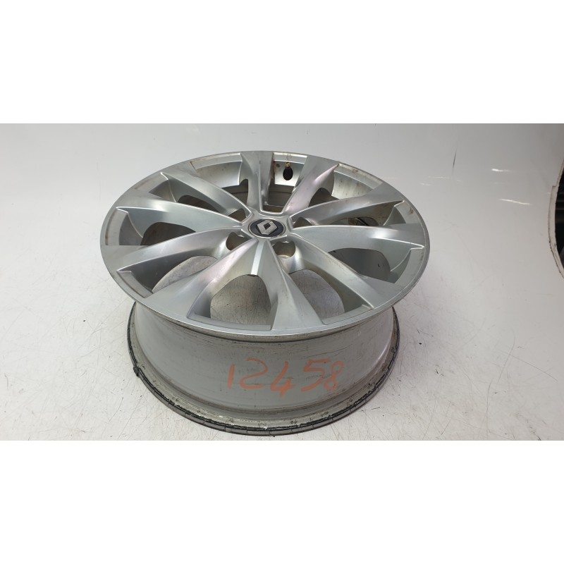 Recambio de llanta para renault megane iv sport tourer (k9a/m/n_) 1.3 tce 140 (k9nb) referencia OEM IAM 403005273R  