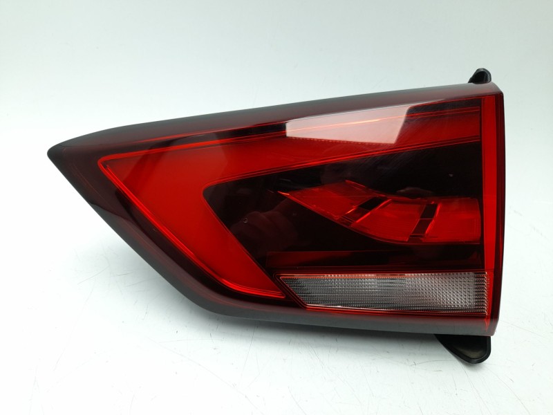 Recambio de piloto trasero derecho interior para mg zs suv (azs1) 1.5 vti referencia OEM IAM   