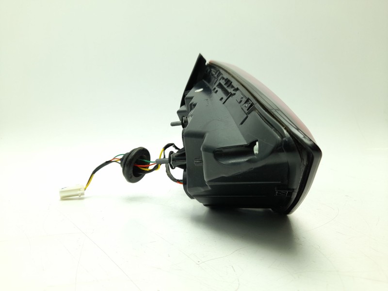 Recambio de piloto trasero derecho interior para mg zs suv (azs1) 1.5 vti referencia OEM IAM   