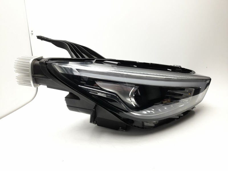 Recambio de faro derecho para mg zs suv (azs1) 1.5 vti referencia OEM IAM 11275386  