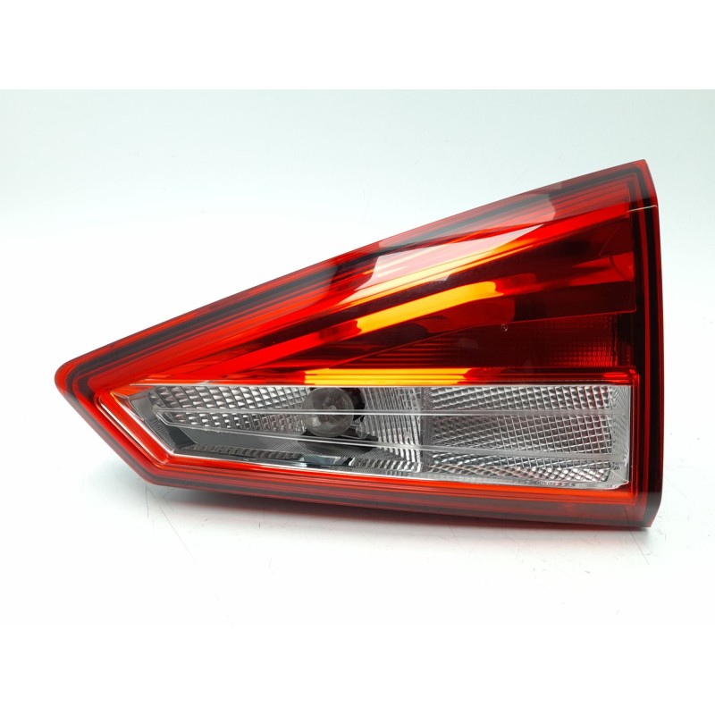 Recambio de piloto trasero derecho interior para seat arona (kj7, kjp) 1.0 tsi referencia OEM IAM 6F9945094D LLM621 104LLM621