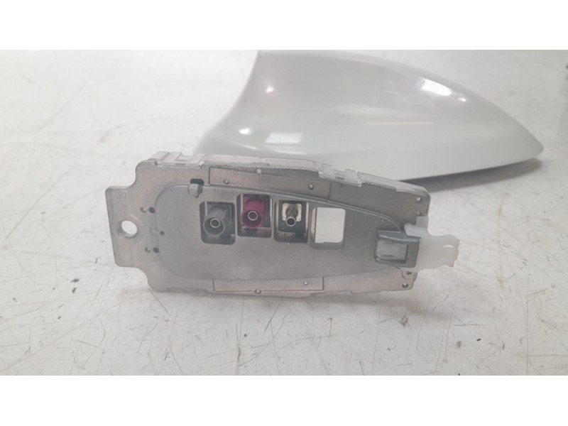 Recambio de antena para bmw 2 active tourer (f45) 218 d referencia OEM IAM 65209257007  