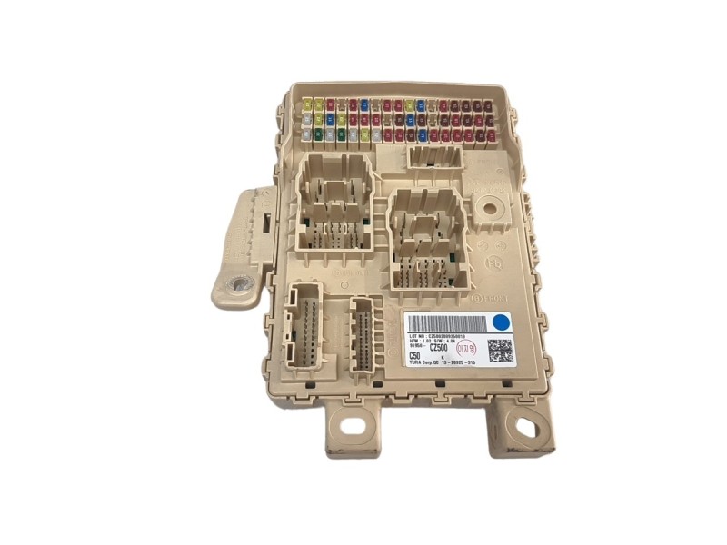 Recambio de caja reles / fusibles para hyundai tucson referencia OEM IAM 91950CZ500  