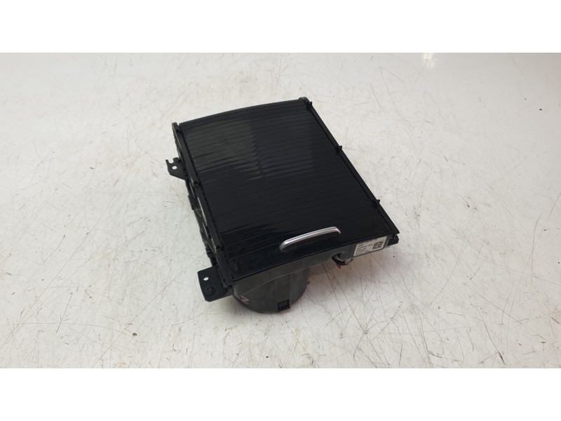 Recambio de guantera para land rover range rover evoque (l538) 2.0 4x4 referencia OEM IAM BJ32045H62BD  