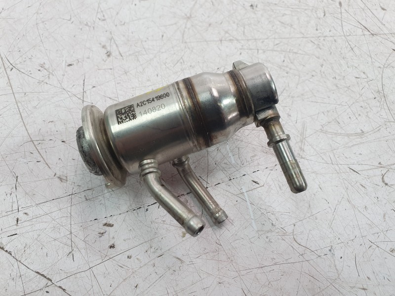 Recambio de inyector para mercedes-benz clase a berlina (bm 177) a 200 d (117.112) referencia OEM IAM A0004904000  