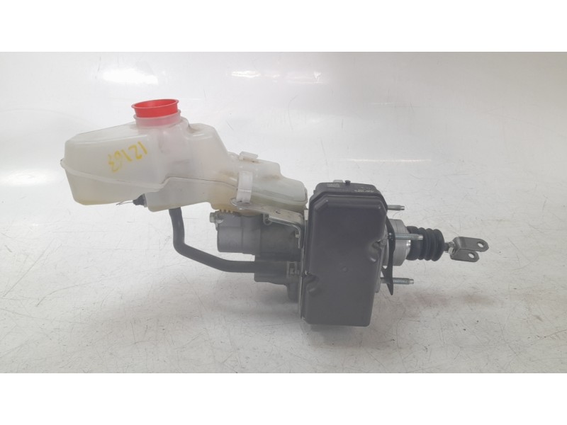 Recambio de bomba freno para toyota corolla station wagon (_e21_) 2.0 hybrid (mzeh12) referencia OEM IAM 4721012500  