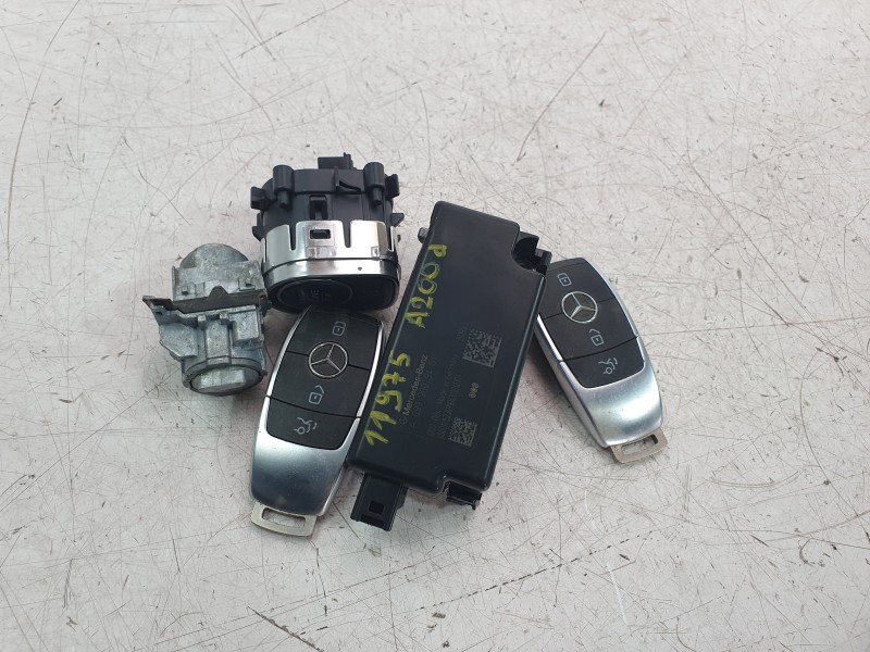 Recambio de conmutador de arranque para mercedes-benz clase a berlina (bm 177) a 200 d (117.112) referencia OEM IAM A1779051001 