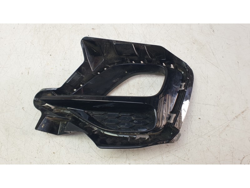 Recambio de moldura para mg zs suv (azs1) 1.5 vti referencia OEM IAM 10699378  