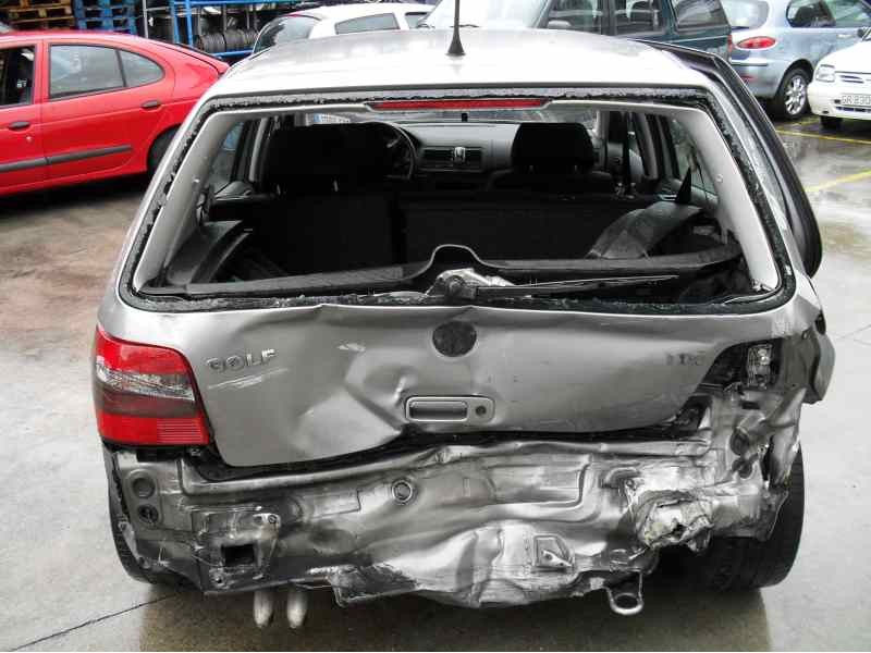 volkswagen golf iv berlina (1j1) del año 2003