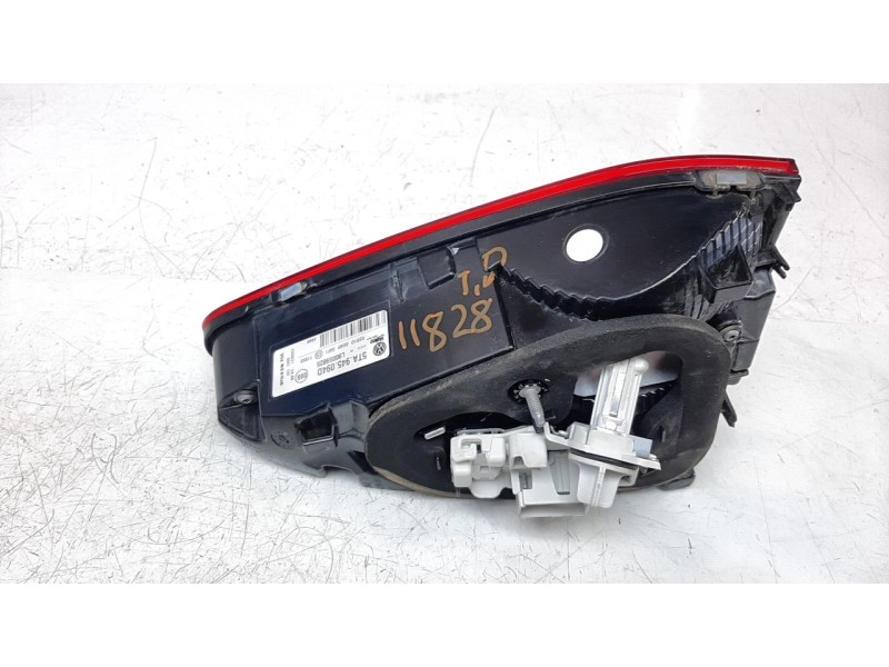 Recambio de piloto trasero derecho interior para volkswagen touran (5t1) edition bmt referencia OEM IAM 5TA945094D  