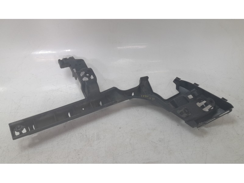 Recambio de soporte paragolpes trasero derecho para bmw 2 active tourer (f45) 218 d referencia OEM IAM 51127376926  
