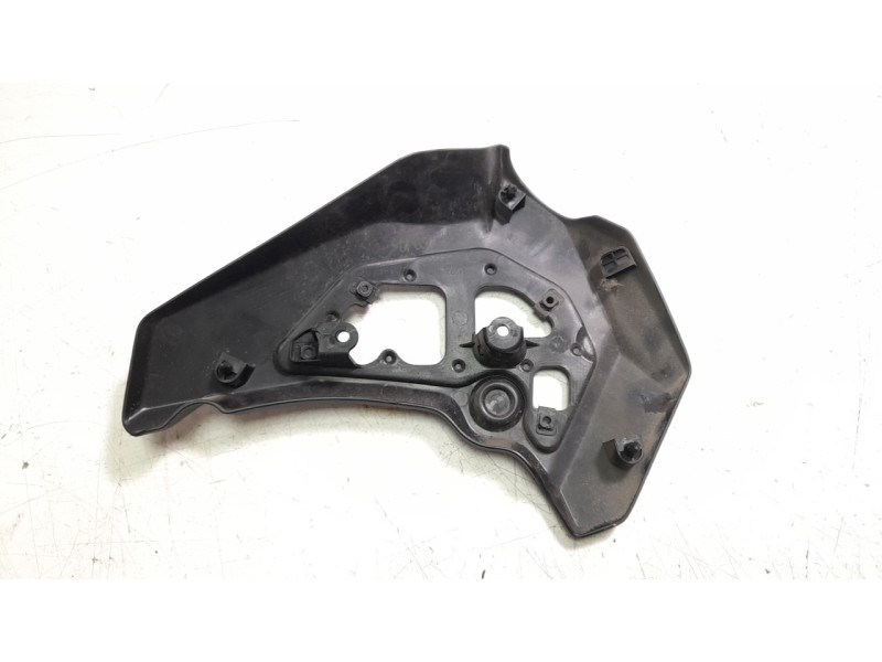 Recambio de moldura para kawasaki vulcan s vulcan s referencia OEM IAM 140930115  