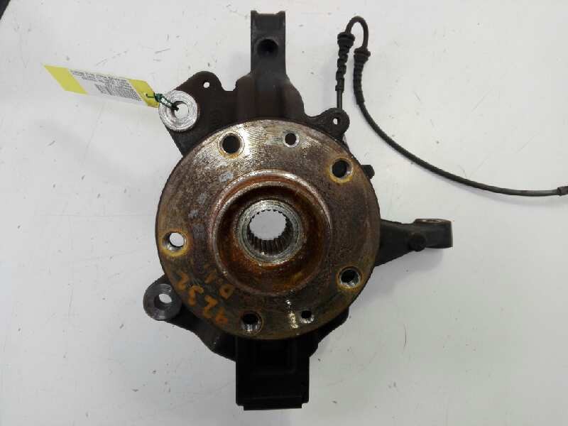 Recambio de mangueta delantera izquierda para renault megane iii coupe dynamique referencia OEM IAM 400154705R  