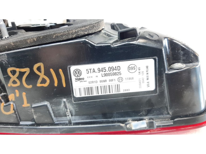 Recambio de piloto trasero derecho interior para volkswagen touran (5t1) edition bmt referencia OEM IAM 5TA945094D  