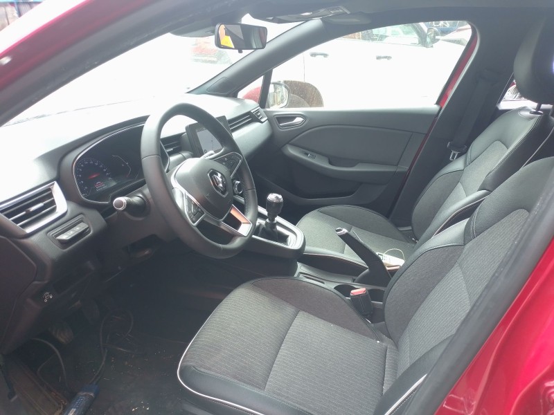 renault clio v (b7_) del año 2021