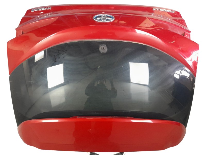 Recambio de porton trasero para toyota corolla station wagon (_e21_) 2.0 hybrid (mzeh12) referencia OEM IAM 6700502780  
