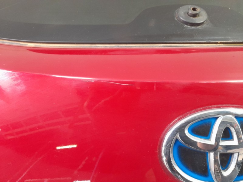 Recambio de porton trasero para toyota corolla station wagon (_e21_) 2.0 hybrid (mzeh12) referencia OEM IAM 6700502780  
