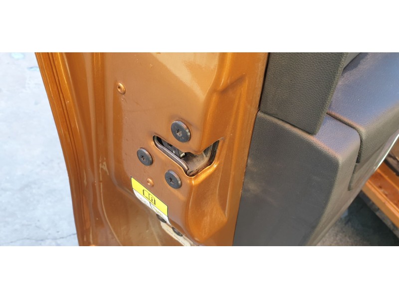 Recambio de cerradura puerta delantera izquierda para renault captur limited referencia OEM IAM 805031332R  