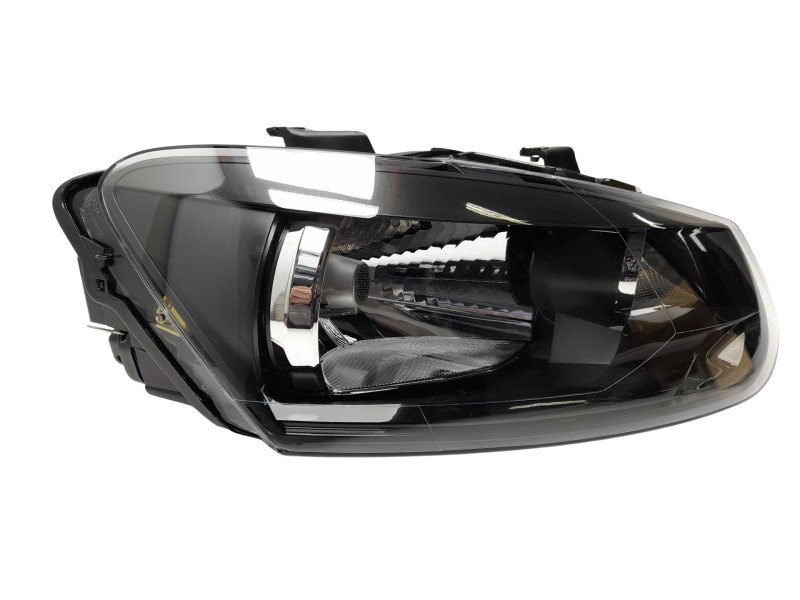 Recambio de faro derecho para volkswagen polo (6r1) referencia OEM IAM 6R1941016E  10123471003/11914304/250007B/VG0234813