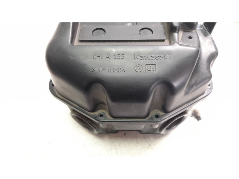 Recambio de caja filtro aire para kawasaki vulcan s vulcan s referencia OEM IAM 110100842  